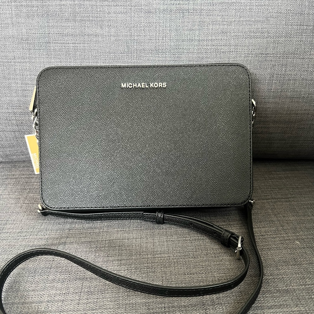 NWT MICHAEL KORS LARGE EW CROSSBODY BAG PURSE